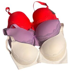 Bundle of 3 Vadalala Women’s Lace Trim Comfort Bras 40D NWT
